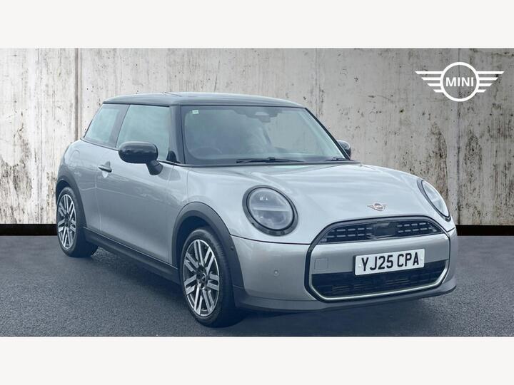 MINI Hatch 1.5C Classic Steptronic Euro 6 (s/s) 3dr