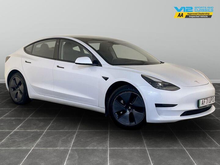 Tesla Model 3 Standard Range Plus Auto RWD 4dr