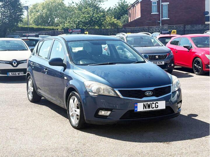 Kia CEED 1.6 CRDi 2 Euro 5 5dr