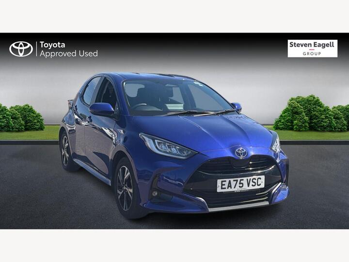Toyota Yaris 1.5 VVT-h Design E-CVT Euro 6 (s/s) 5dr