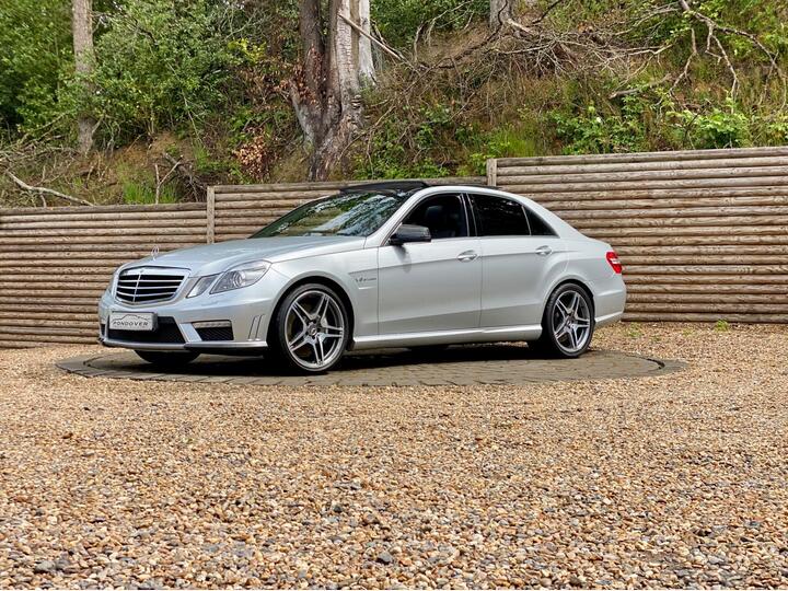 Mercedes-Benz E Class 5.5 E63 V8 AMG SpdS MCT Euro 5 (s/s) 4dr
