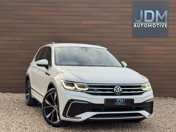 Volkswagen TIGUAN 2.0 TDI R-Line DSG 4Motion Euro 6 (s/s) 5dr