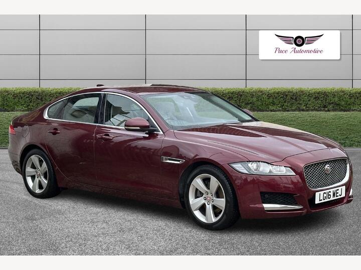 Jaguar XF 2.0d Portfolio Auto Euro 6 (s/s) 4dr