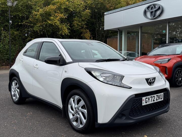Toyota Aygo X 1.0 VVT-i Pure Euro 6 (s/s) 5dr