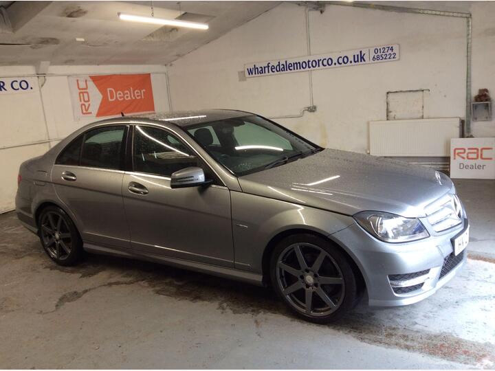 Mercedes-Benz C Class 2.1 C200 CDI BlueEfficiency Sport Euro 5 (s/s) 4dr