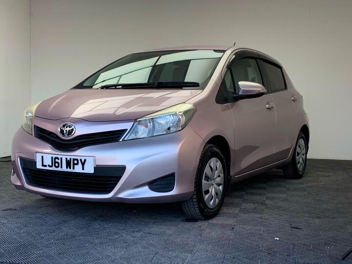 Toyota Yaris 1.33 Dual VVT-i TR Multidrive S Euro 5 5dr Toyota Yaris 1.33 Dual VVT-i TR Multidrive S Euro 5 5dr