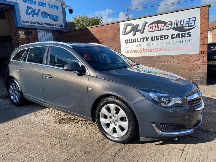 Vauxhall Insignia 2.0 CDTi EcoFLEX Tech Line Sports Tourer Euro 5 (s/s) 5dr Vauxhall Insignia 2.0 CDTi EcoFLEX Tech Line Sports Tourer Euro 5 (s/s) 5dr