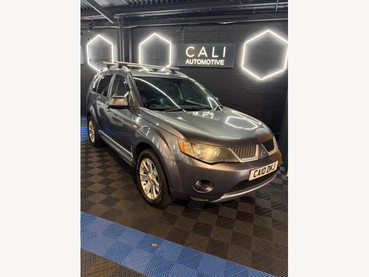 Mitsubishi Outlander 2.4 MIVEC Elegance Auto 4WD Euro 4 5dr