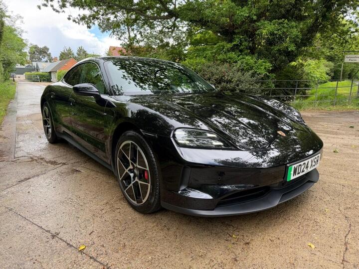 Porsche TAYCAN Performance 89kWh 4S Auto 4WD 4dr (11kW Charger) Porsche TAYCAN Performance 89kWh 4S Auto 4WD 4dr (11kW Charger)