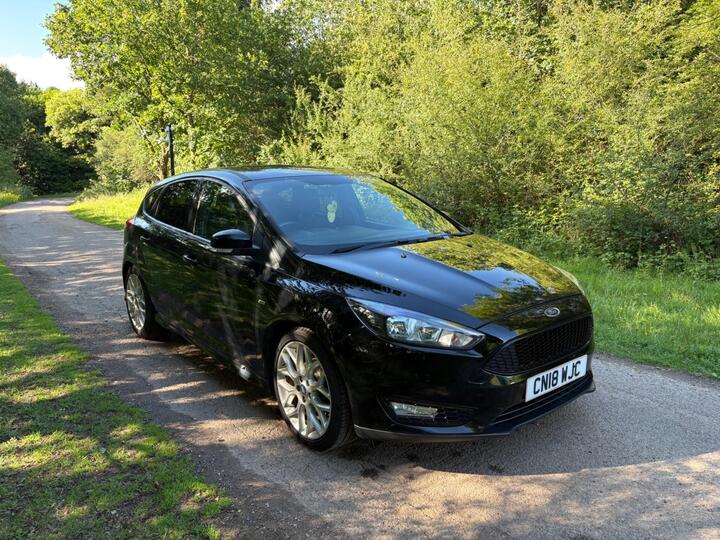 Ford Focus 1.0T EcoBoost ST-Line Euro 6 (s/s) 5dr