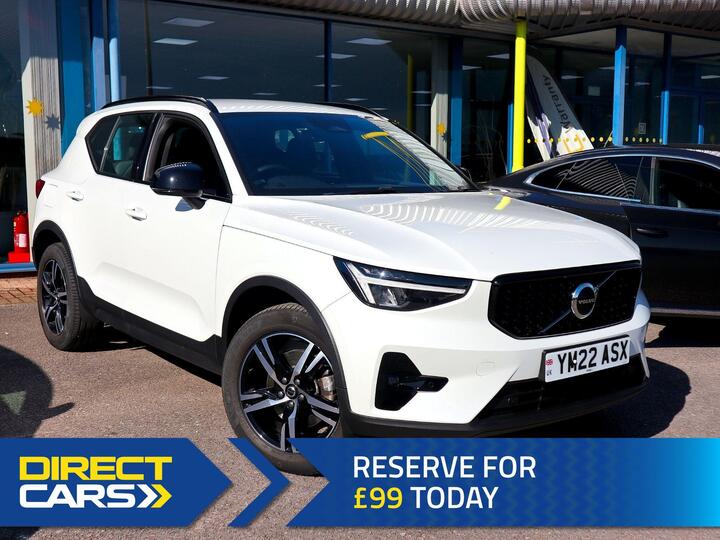 Volvo XC40 2.0 B3 MHEV Plus Dark DCT Auto Euro 6 (s/s) 5dr