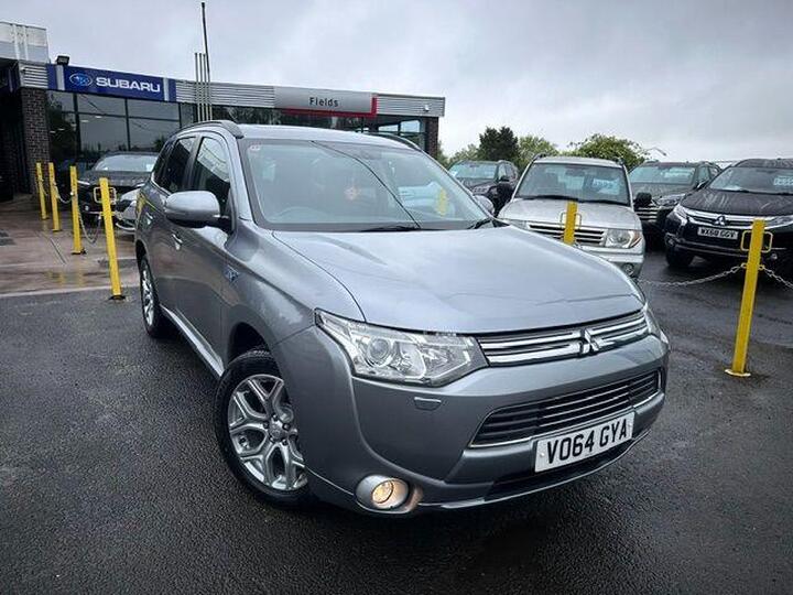 Mitsubishi Outlander 2.0h 12kWh GX4h CVT 4WD Euro 5 (s/s) 5dr Mitsubishi Outlander 2.0h 12kWh GX4h CVT 4WD Euro 5 (s/s) 5dr
