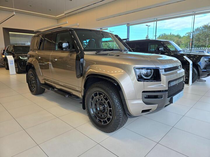 Land Rover Defender 110 4.4 P635 V8 MHEV OCTA Auto 4WD Euro 6 (s/s) 5dr