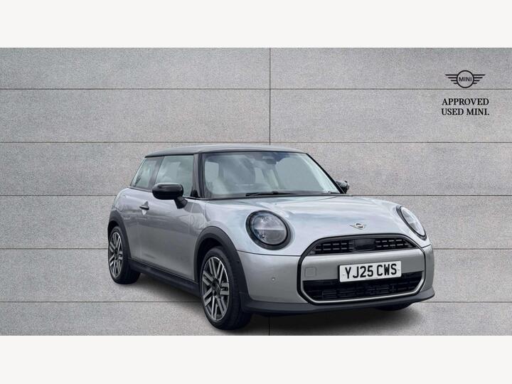 MINI Hatch 1.5C Classic Steptronic Euro 6 (s/s) 3dr
