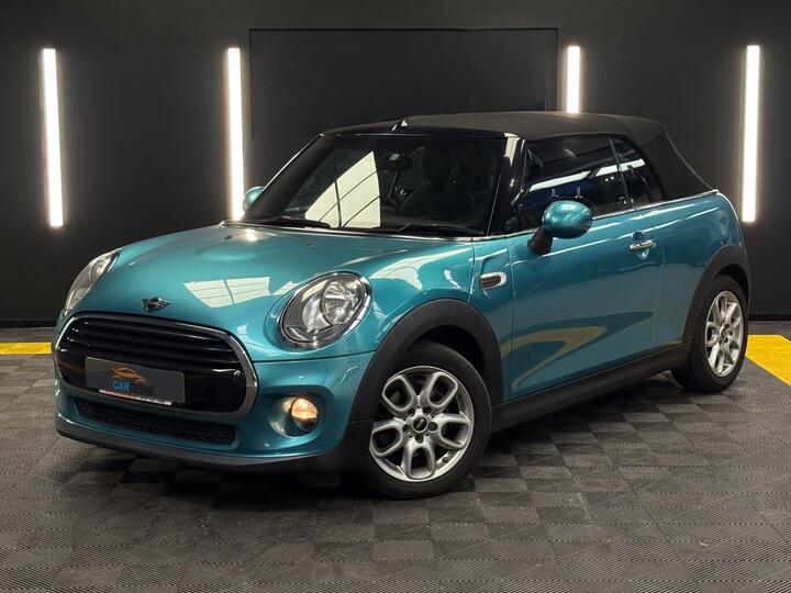 MINI Convertible 1.5 Cooper Euro 6 (s/s) 2dr