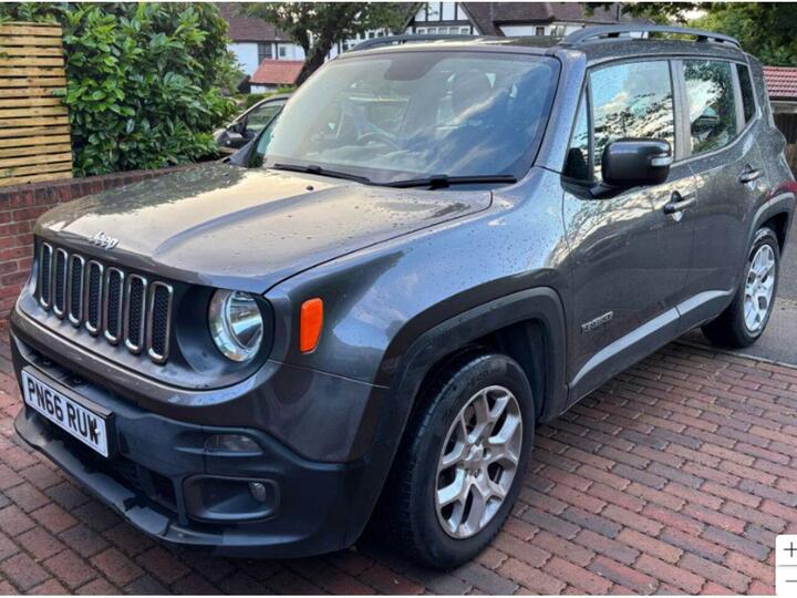 Jeep Renegade 1.4T MultiAirII Longitude DDCT Euro 6 (s/s) 5dr Jeep Renegade 1.4T MultiAirII Longitude DDCT Euro 6 (s/s) 5dr