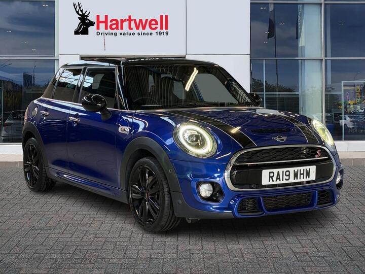 MINI Hatch 2.0 Cooper S Sport Steptronic Euro 6 (s/s) 5dr