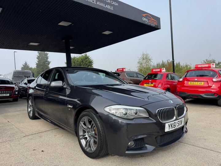 BMW 5 SERIES 2.0 520d M Sport Steptronic Euro 5 4dr BMW 5 SERIES 2.0 520d M Sport Steptronic Euro 5 4dr