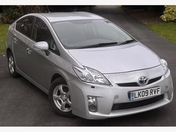 Toyota Prius 1.5 CVT 4dr