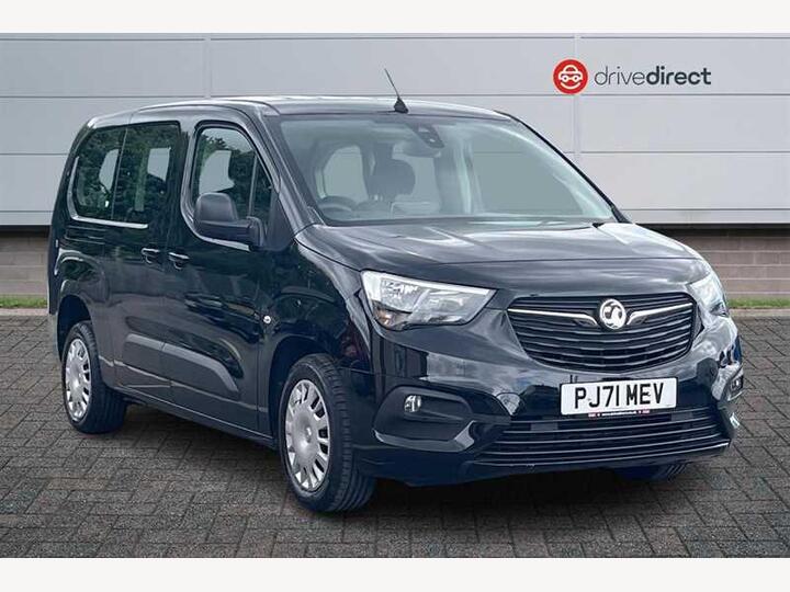 Vauxhall COMBO LIFE 1.2 Turbo Edition XL MPV Euro 6 (s/s) 5dr (7 Seat) Vauxhall COMBO LIFE 1.2 Turbo Edition XL MPV Euro 6 (s/s) 5dr (7 Seat)