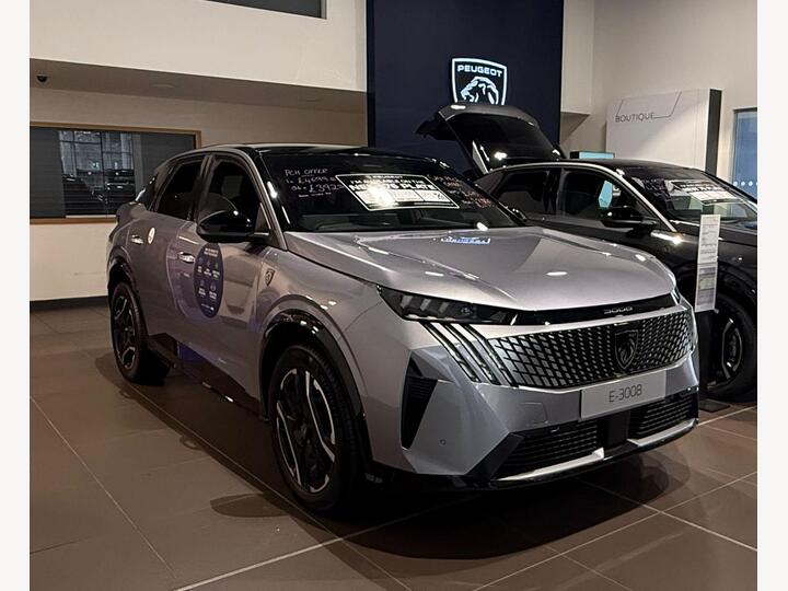 Peugeot E-3008 73kWh GT Auto 5dr (11kW Charger)