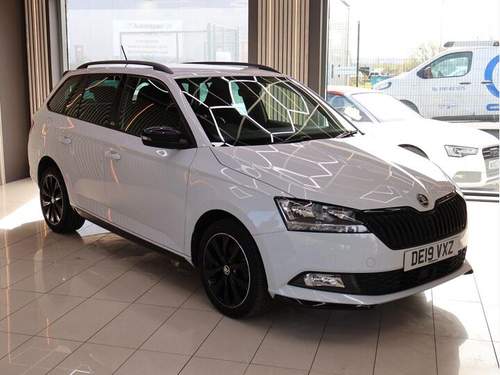 Skoda FABIA 1.0 TSI Monte Carlo Euro 6 (s/s) 5dr Skoda FABIA 1.0 TSI Monte Carlo Euro 6 (s/s) 5dr
