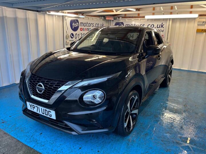 Nissan JUKE 1.0 DIG-T Tekna DCT Auto Euro 6 (s/s) 5dr