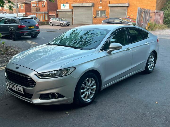 Ford Mondeo 2.0 TDCi Zetec Euro 6 (s/s) 5dr
