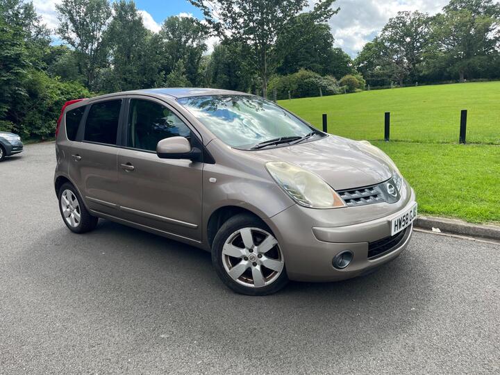 Nissan Note 1.6 16V Tekna Auto Euro 4 5dr