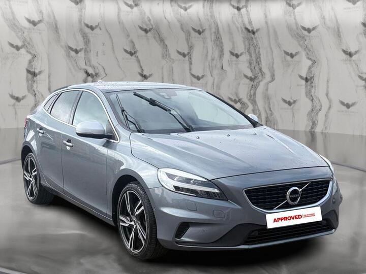 Volvo V40 2.0 D3 R-Design Pro Auto Euro 6 (s/s) 5dr