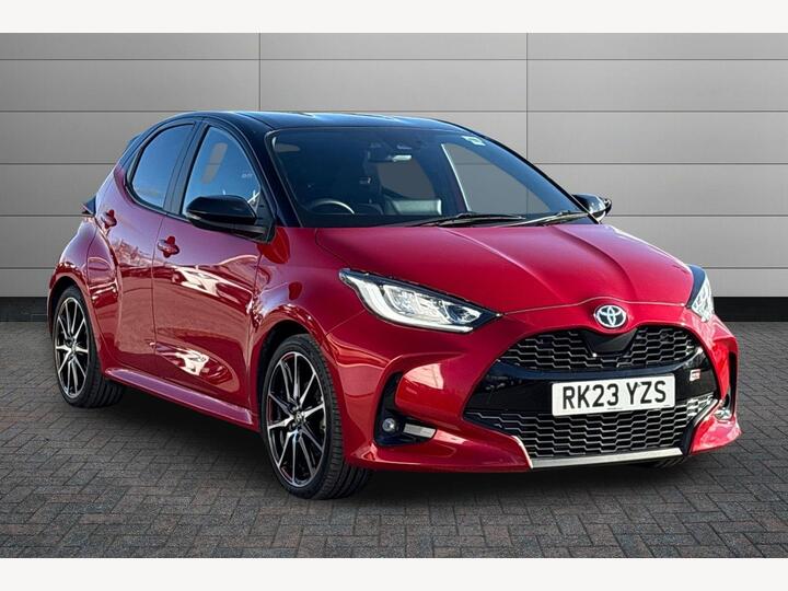 Toyota Yaris 1.5 VVT-h GR SPORT E-CVT Euro 6 (s/s) 5dr