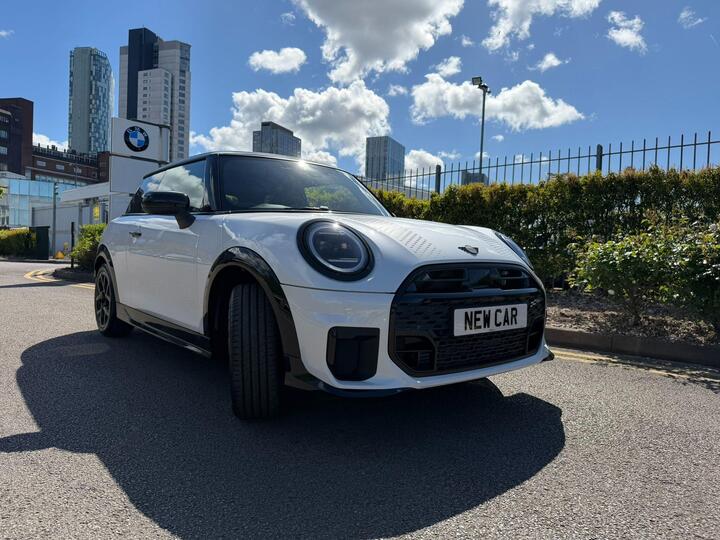 MINI Cooper 1.5C Sport Steptronic Euro 6 (s/s) 3dr
