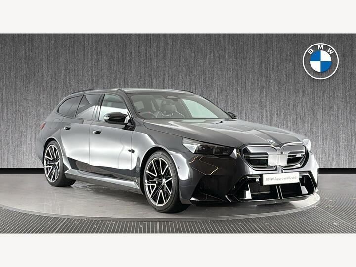 BMW M5 4.4 22.1kWh Touring Steptronic XDrive Euro 6 (s/s) 5dr