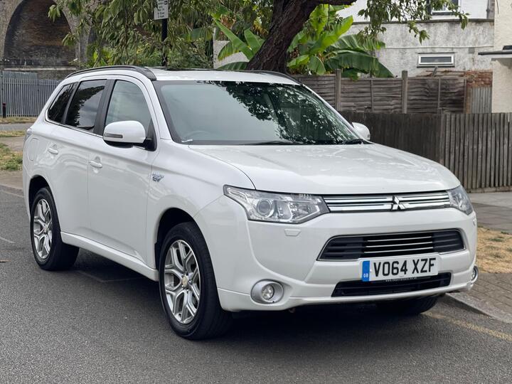 Mitsubishi Outlander 2.0h 12kWh GX4h CVT 4WD Euro 5 (s/s) 5dr