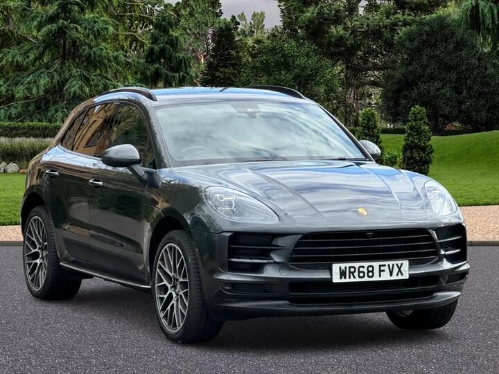 Porsche Macan 2.0T PDK 4WD Euro 6 (s/s) 5dr Porsche Macan 2.0T PDK 4WD Euro 6 (s/s) 5dr