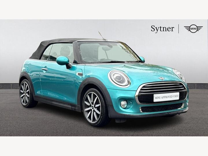 MINI Convertible 1.5 Cooper Exclusive Steptronic Euro 6 (s/s) 2dr MINI Convertible 1.5 Cooper Exclusive Steptronic Euro 6 (s/s) 2dr