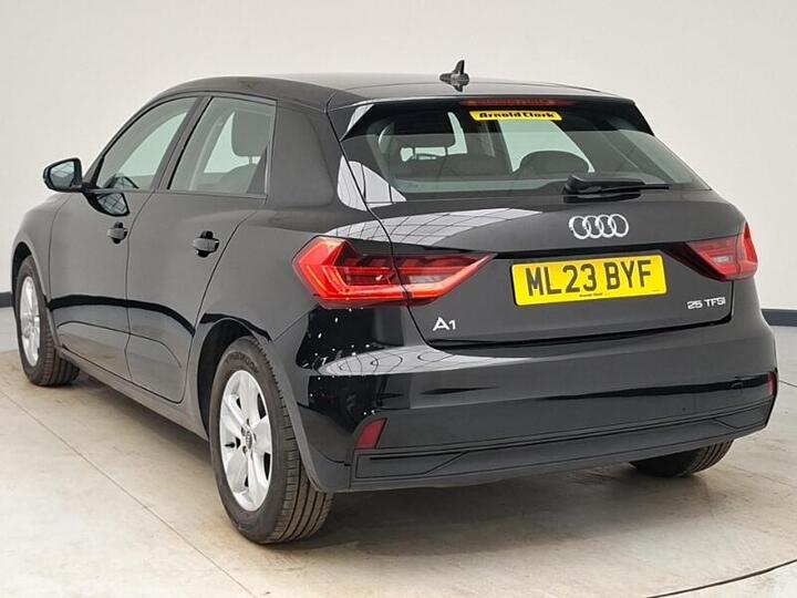 Audi A1 1.0 TFSI 25 Technik Sportback Euro 6 (s/s) 5dr