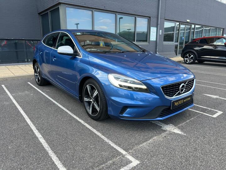 Volvo V40 2.0 T2 R-Design Euro 6 (s/s) 5dr