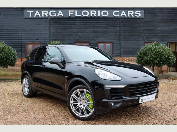Porsche Cayenne 3.0 V6 E-Hybrid S TiptronicS 4WD Euro 6 (s/s) 5dr