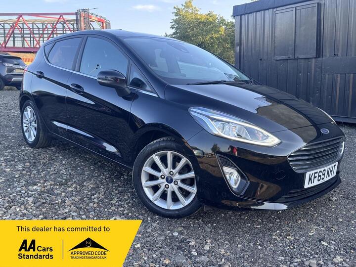 Ford Fiesta 1.0T EcoBoost Titanium Euro 6 (s/s) 5dr