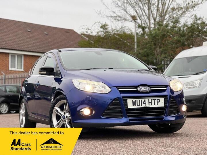 Ford Focus 1.0T EcoBoost Titanium X Euro 5 (s/s) 5dr