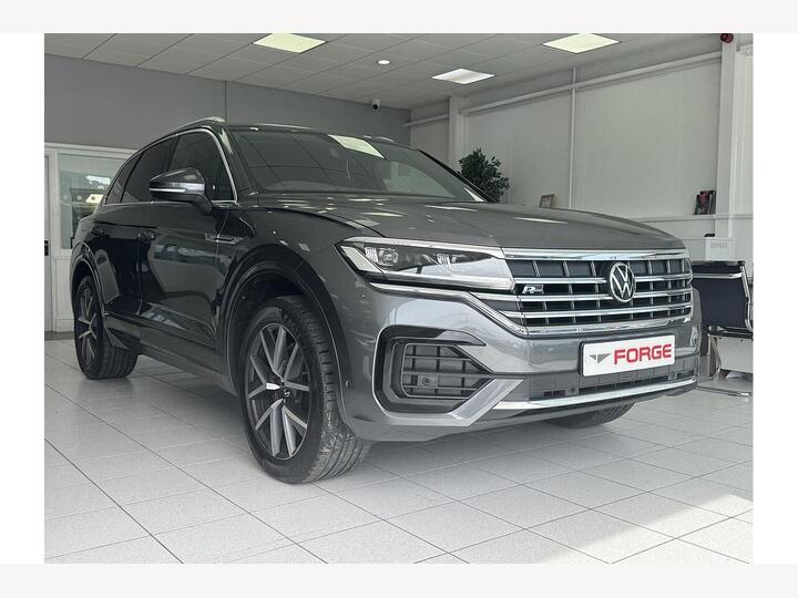 Volkswagen Touareg 3.0 TDI V6 R-Line Tiptronic 4Motion Euro 6 (s/s) 5dr