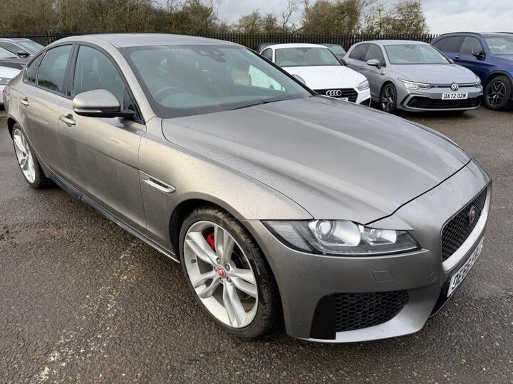 Jaguar XF 3.0d V6 S Auto Euro 6 (s/s) 4dr