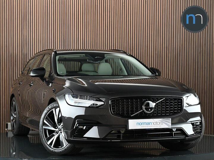 Volvo V90 2.0 B4 MHEV Plus Auto Euro 6 (s/s) 5dr
