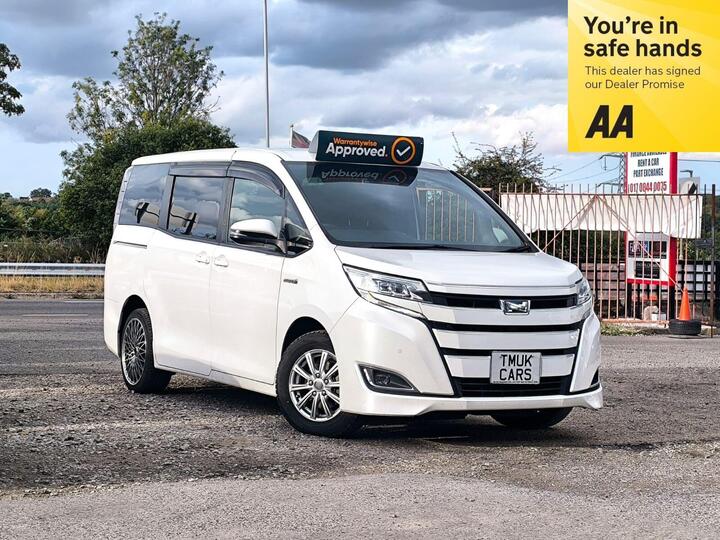 Toyota Voxy NOAH 1.8 Petrol Hybrid Automatic 7 Seats