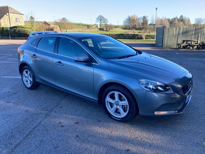 Volvo V40 2.0 D3 SE Nav Euro 6 (s/s) 5dr