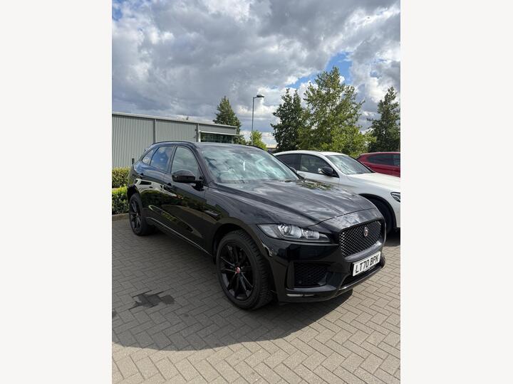 Jaguar F-PACE 2.0 P250i Chequered Flag Auto AWD Euro 6 (s/s) 5dr