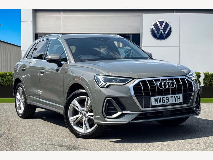 Audi Q3 1.5 TFSI CoD 35 S Line Euro 6 (s/s) 5dr