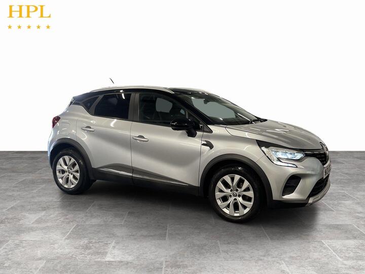 Renault CAPTUR 1.3 TCe Iconic Euro 6 (s/s) 5dr