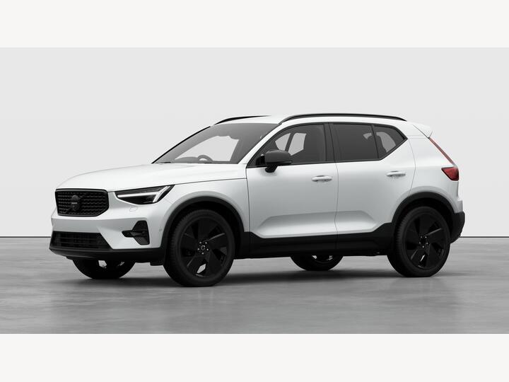 Volvo XC40 2.0 B4 MHEV Plus Pro Black Edition DCT Auto Euro 6 (s/s) 5dr